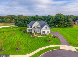 355 Brentwood Dr, Blue Bell, PA 19422