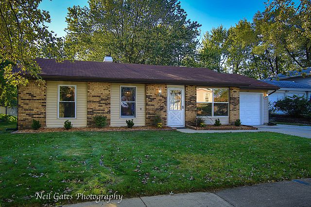 1st image of 169 Mayfield Dr