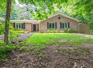 6340 Bale Kenyon Rd, Lewis Center, OH 43035