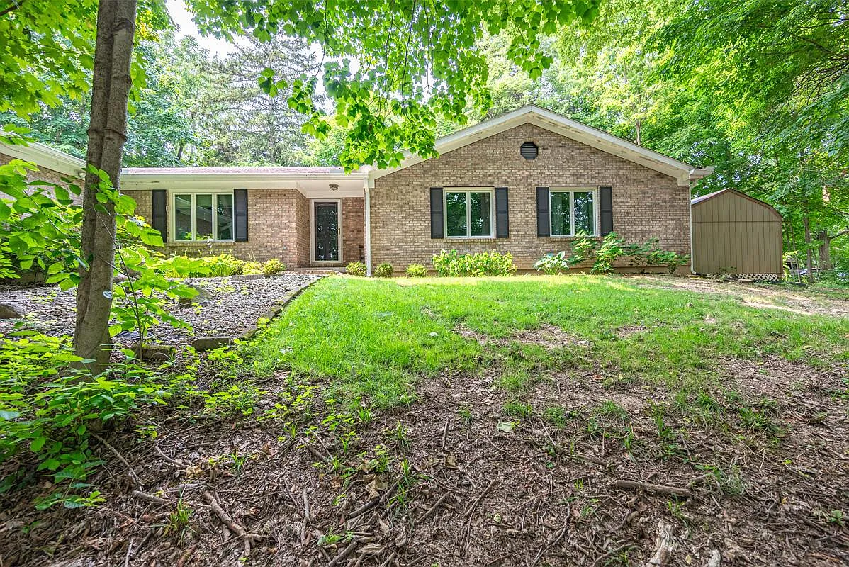 6340 Bale Kenyon Rd photo 1