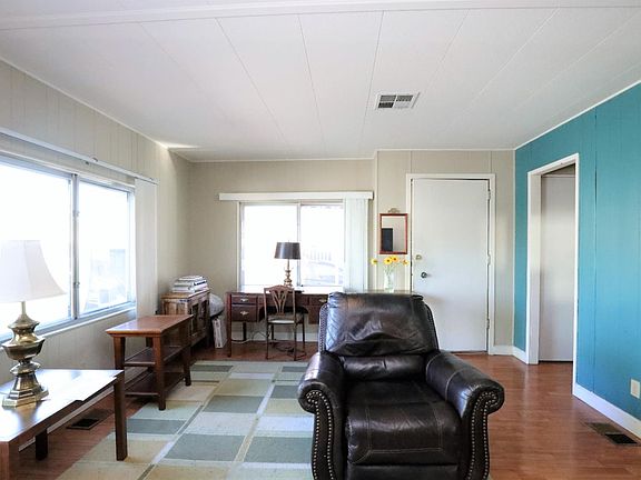 3rd image of 1111 Morse Ave Space 61