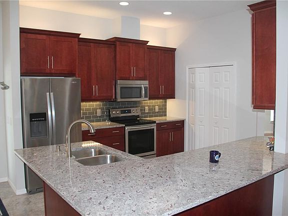 2nd image of 5853 Windwood Dr