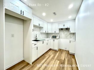 203 Brantwood Park Rd #2, Brantford, ON N3P 1Y8