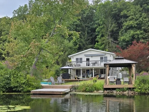 101 Woods Rd, Sandyston Twp., NJ 07826