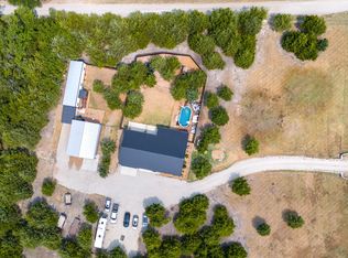 224 Lyla Ln, Whitewright, TX 75491
