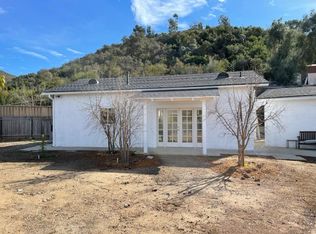 2057 Friendly Dr, Vista, CA 92084