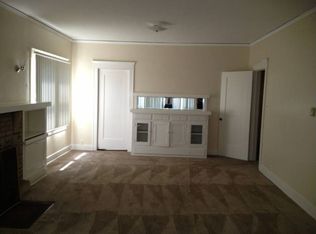 2225 1/2 E 7th St, Long Beach, CA 90804