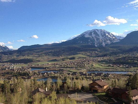 Buffalo mountain and 5 ponds