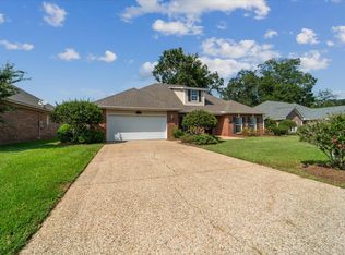 45 Joshbury Cir, Laurel, MS 39443
