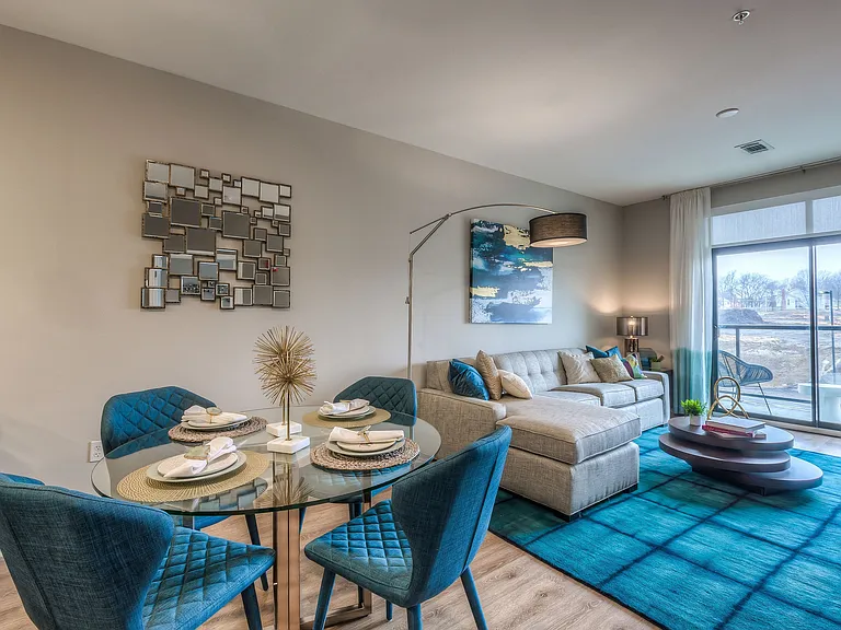 The Royale at CityPlace — Photo 43