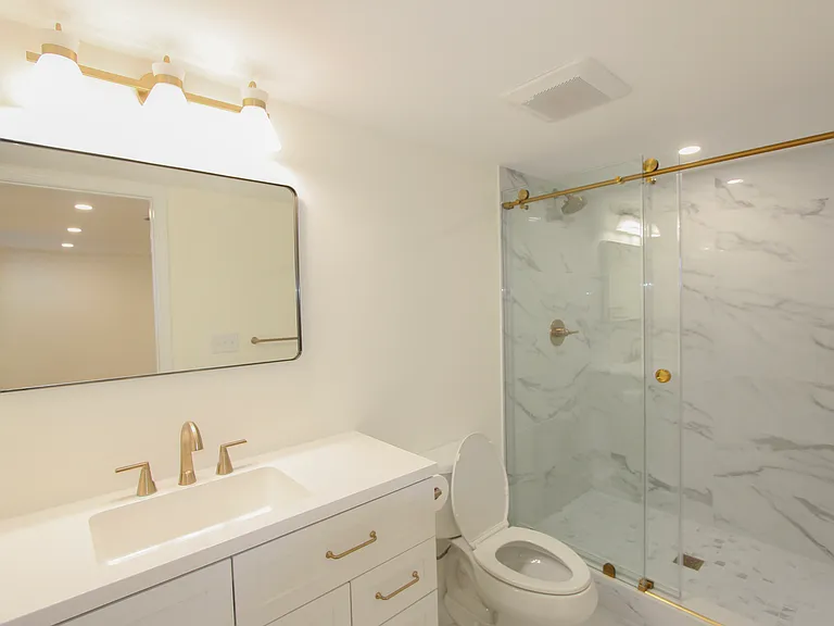 Lower Level Bedroom Attached Bathroom