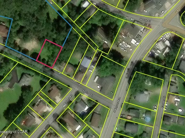 1022 Spring St, Old Forge, PA 18518
