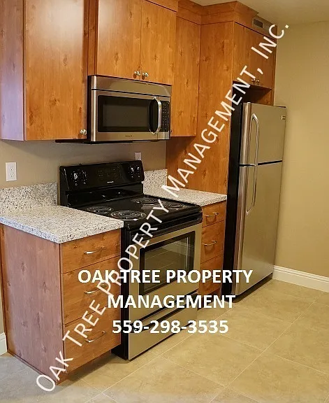 744 Woodworth Ave #A — Photo 5