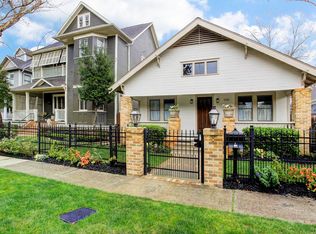 930 Harvard St, Houston, TX 77008