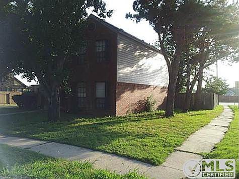 1st image of 2042 Pheasant Dr