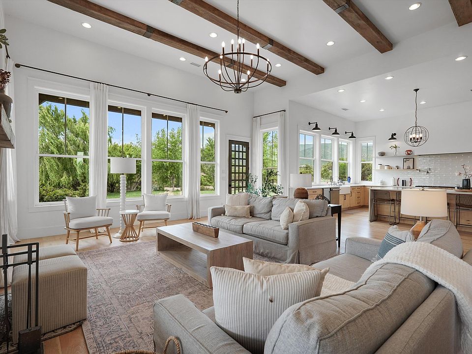 1st image of 8 Vista La Madera