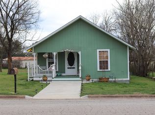 403 N Temple St, Caldwell, TX 77836