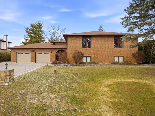 7055 Shadow Ridge Dr, Ottawa, ON K4P 1B8