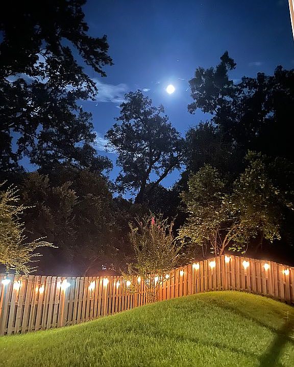2nd image of 2025 Forest Glen Ct