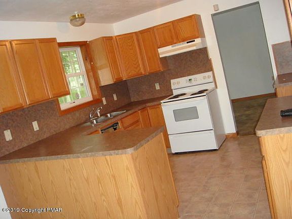 2nd image of 110 Swartsburo Dr
