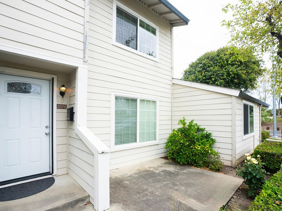 1st image of 32270 Mercury Way