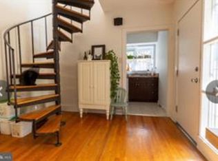 609 S 10th St, Philadelphia, PA 19147