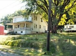 522 Spittlers Rd, Pine Grove, PA 17963