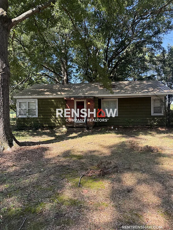 3 bed, 2.0 bath, 1268 sqft, $1,075 — Photo 1