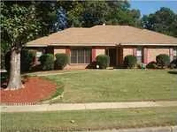 223 S Burbank Dr, Montgomery, AL 36117