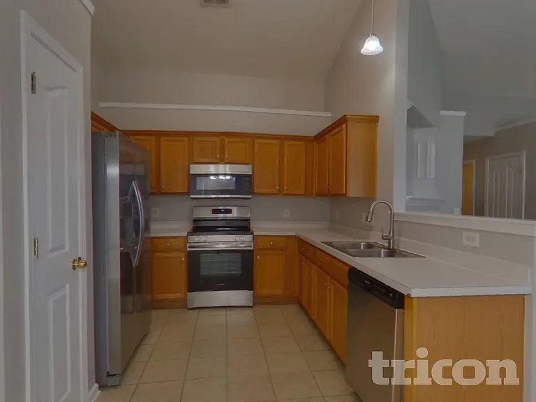 2104 Gold Nugget Dr — Photo 6