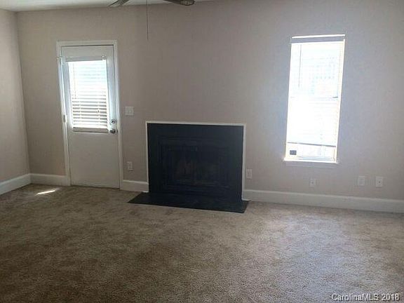 5th image of 7324 Meadow Glen Dr