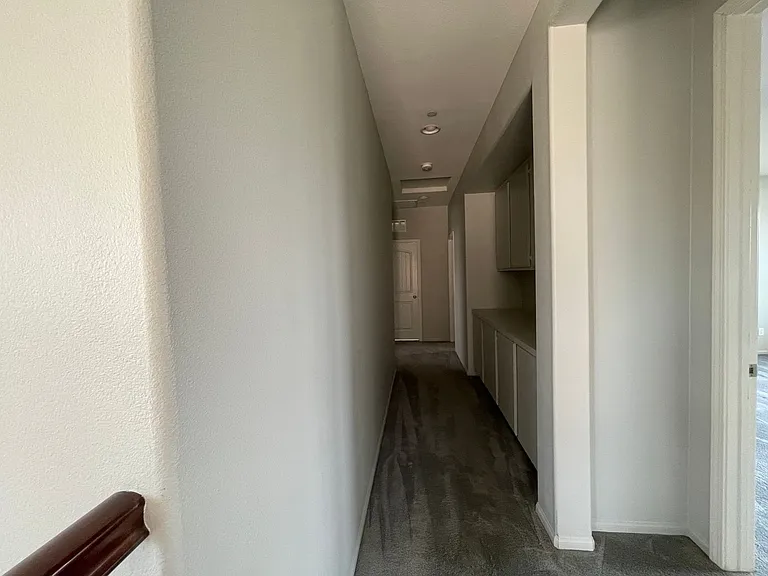 1591 Stow Grove Ave — Photo 18