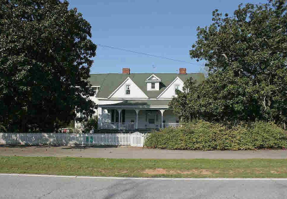 2nd image of 7728 State Highway 269