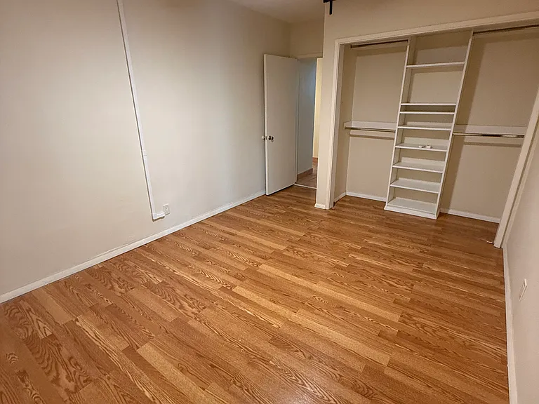 1535 SE 15th St #303 — Photo 13