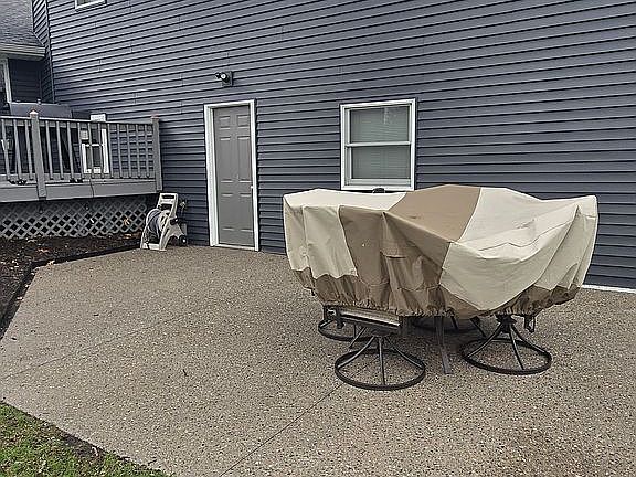 3rd image of 1403 3rd St