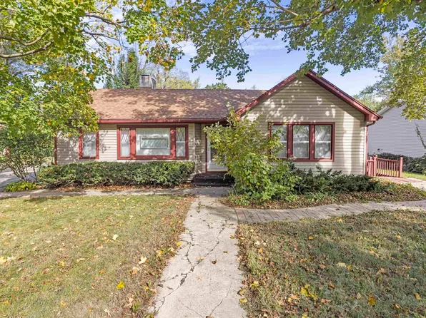 6764 Rydberg Rd, Rockford, IL 61109