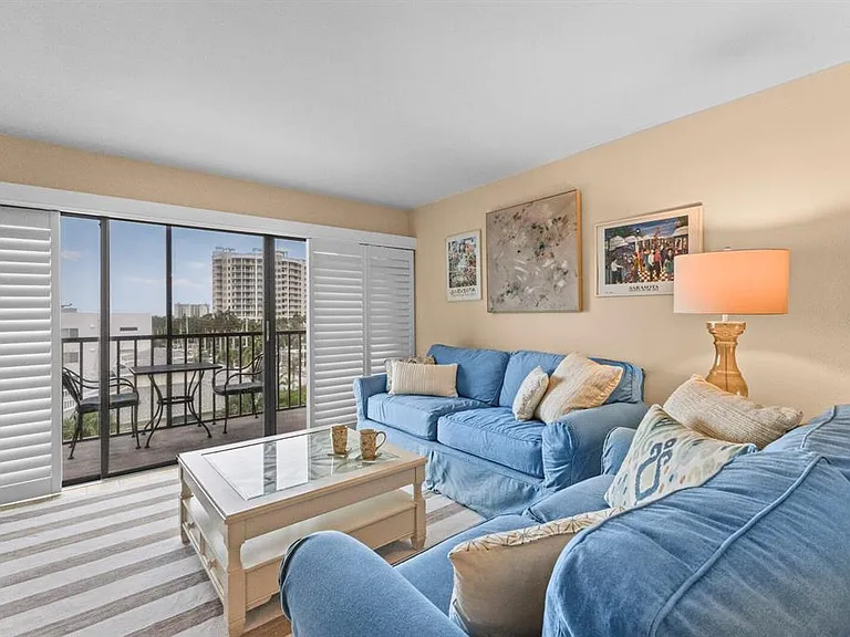 1001 Benjamin Franklin Dr #512 — Photo 13