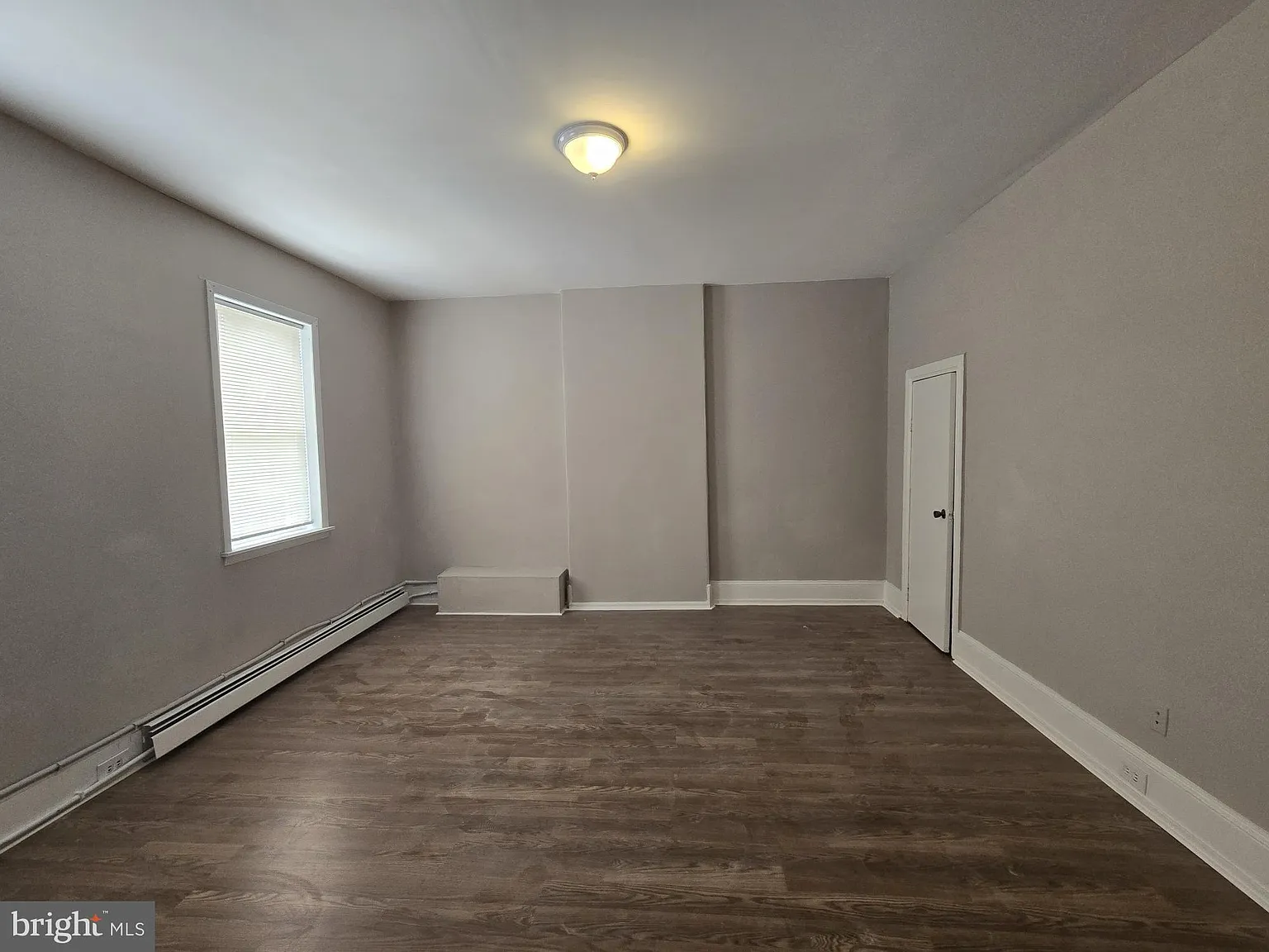 2 bed, 1872 sqft, $1,150 — Photo 1