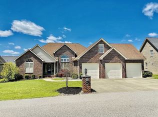 32 Recter Ln, South Charleston, WV 25309