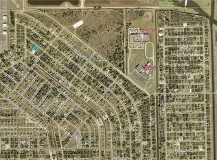 2409 Wanda Ave N, Lehigh Acres, FL 33971
