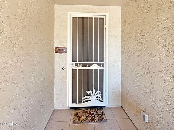 3rd image of 4392 N JULIEANNE Court
