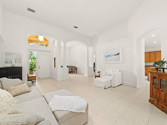5th image of 9728 Baywood Park Lane