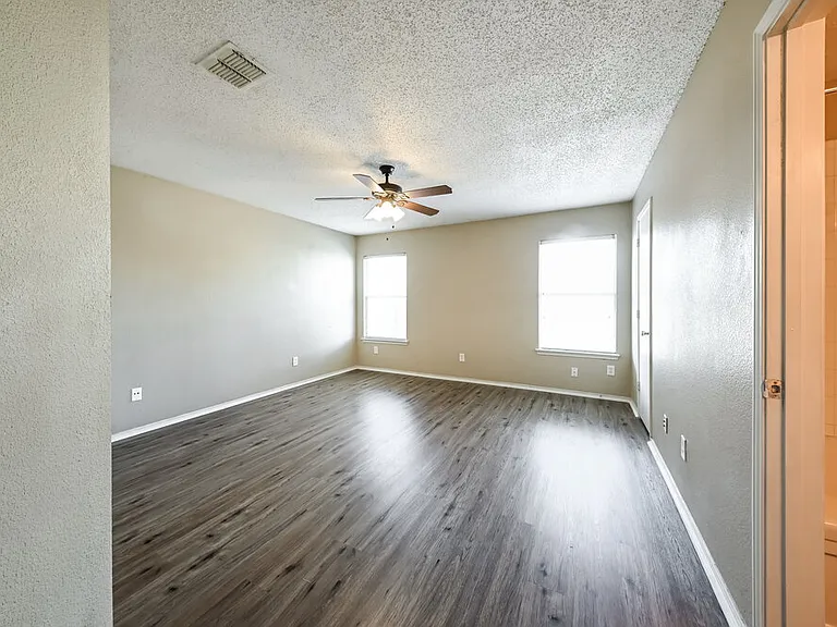 8413 Canvasback Ln — Photo 13