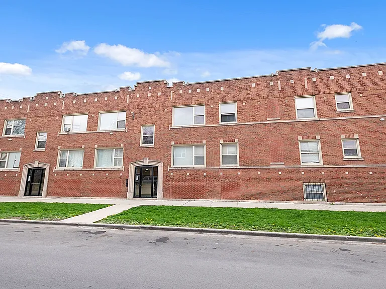 6101-03 S Whipple St #3015-19 — Photo 8