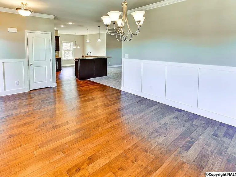 178 Kenton Ln — Photo 4