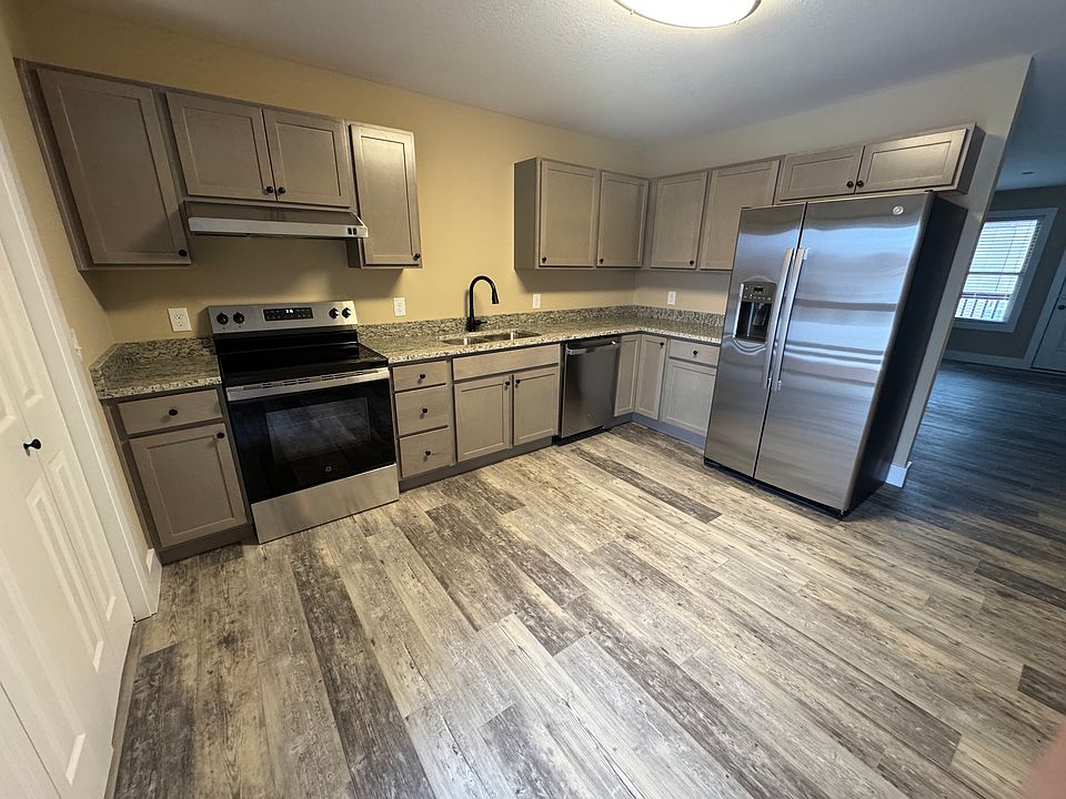 1st image of 108 Church St #E