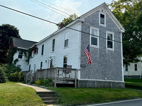 28 Washington Street, Eastport, ME 04631