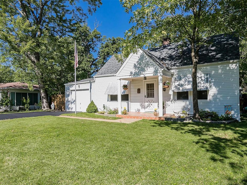 1st image of 2516 Mentor Pl