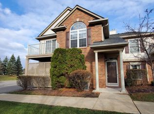 3633 Oakmonte Blvd, Oakland, MI 48306