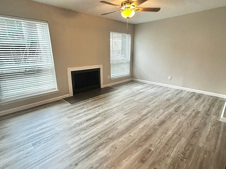 Athena Garden Apartments — Photo 43
